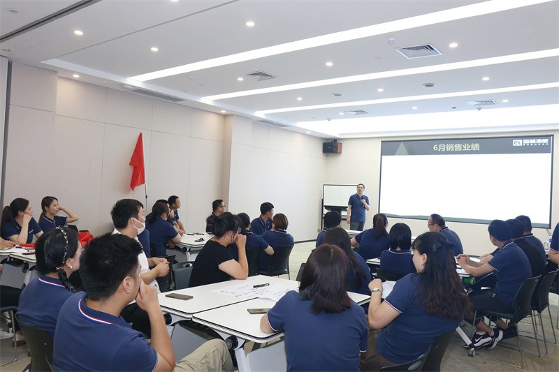 逆風(fēng)飛揚 決戰(zhàn)7月——國林地板7月PK啟動大會